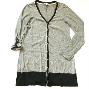 40 (US 8) Long V-Neck Striped Cardigan Lightweight